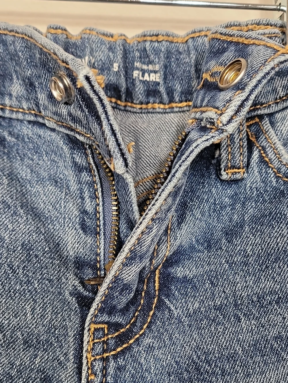 Old Navy Girls High Rise Flare Jeans Size 5 Adjustable Waist Denim Cotton